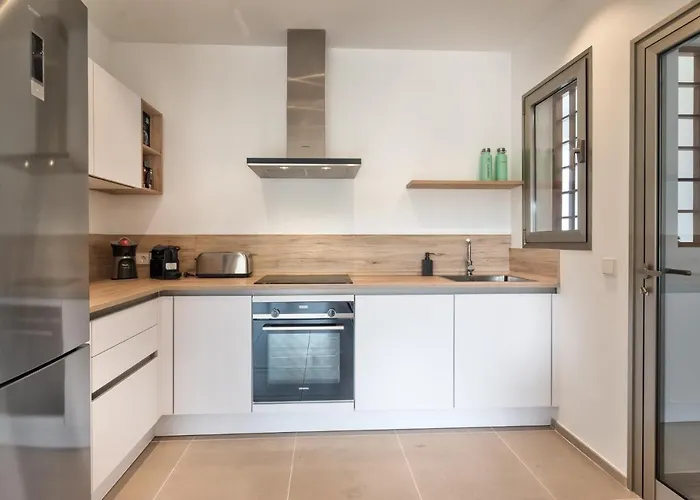 Jardines - Acoran 1,2 Nature Reserve View 1b Palm-mar